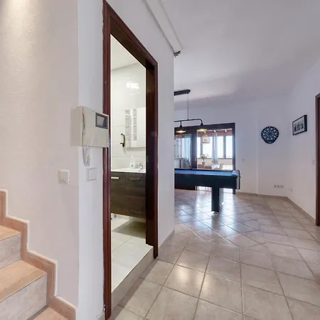 Casa Bonica - Ocean Views - 2 Min By Lanzarote *