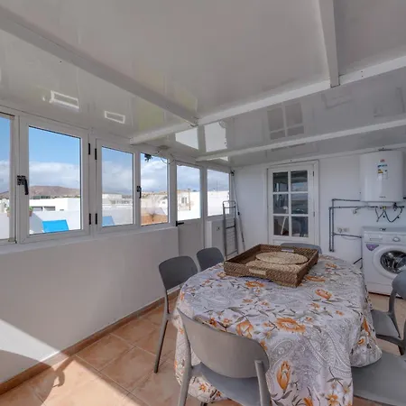 Casa Bonica - Ocean Views - 2 Min By Lanzarote Apartment *